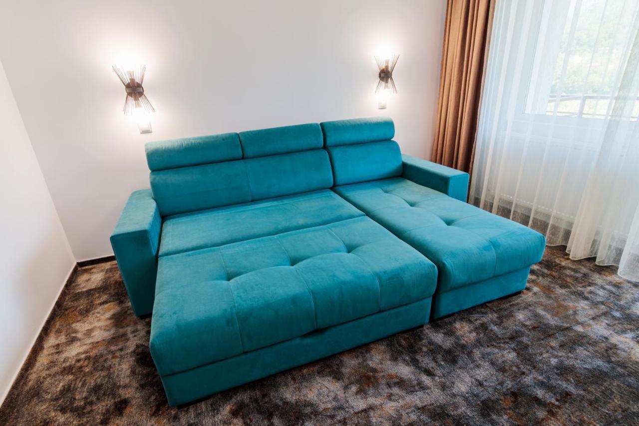 Hotel Orizont Calimanesti Ngoại thất bức ảnh