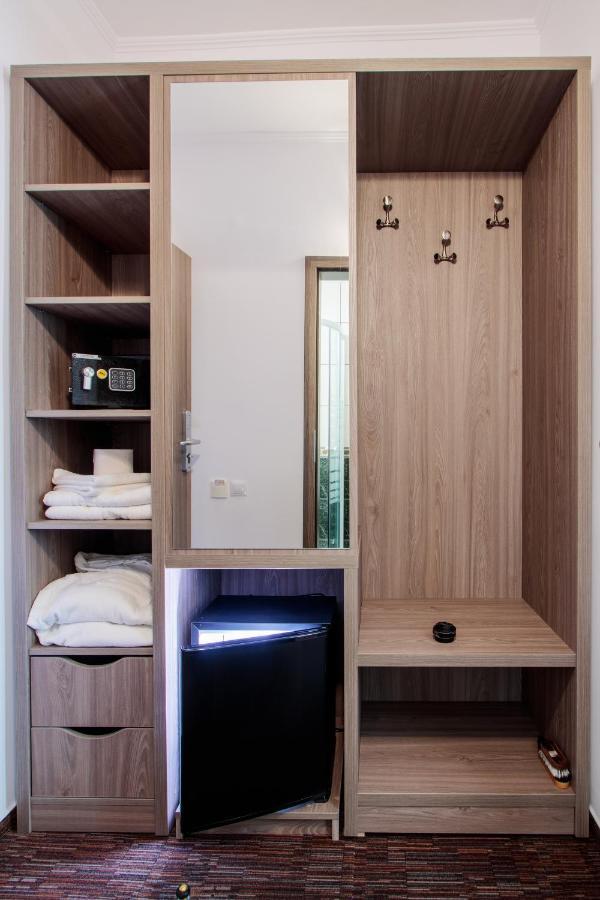 Hotel Orizont Calimanesti Ngoại thất bức ảnh