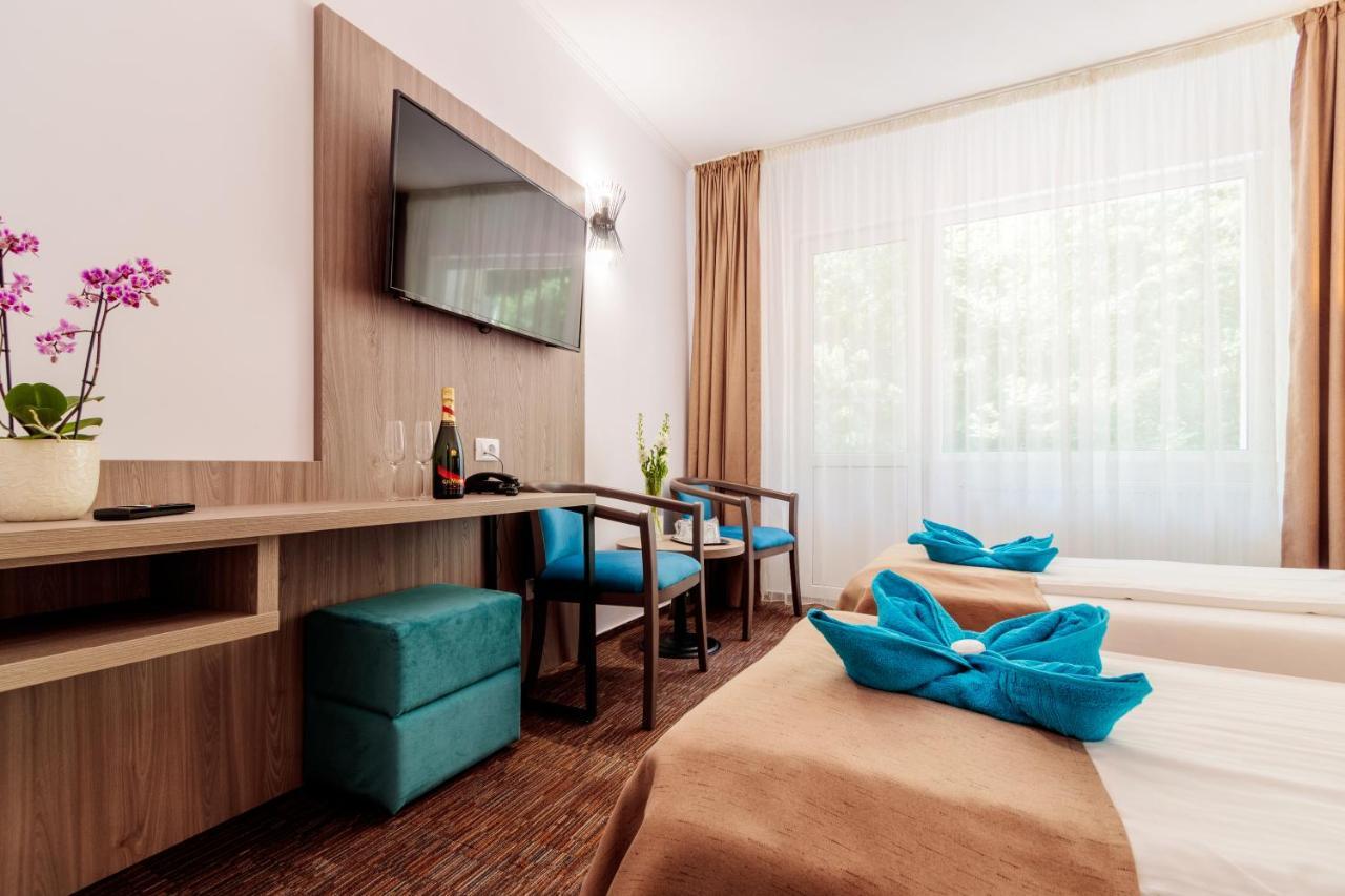 Hotel Orizont Calimanesti Ngoại thất bức ảnh